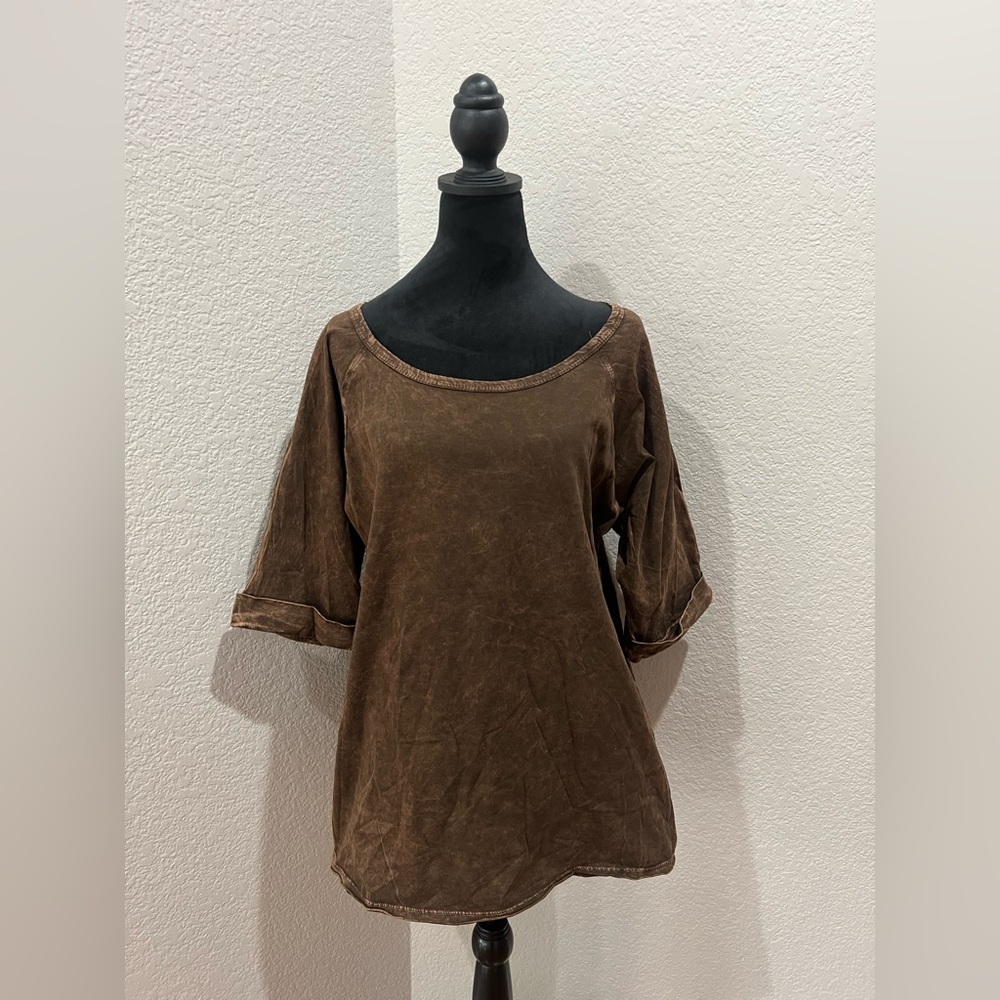 FIANCÉE TOP Brown MINERAL TEE size L MADE IN USA